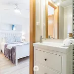 Mediterranean Way - Duplex 아파트