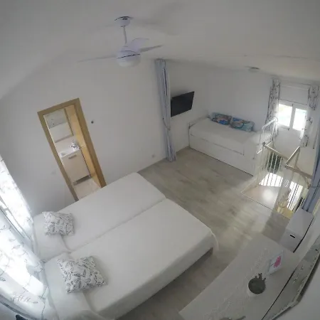 Apartment Duplex *